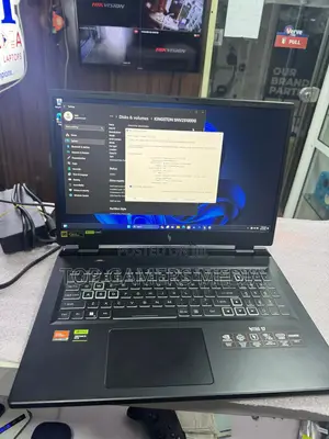 Laptop Acer Nitro 17 16GB AMD Ryzen 7 SSD 1T
