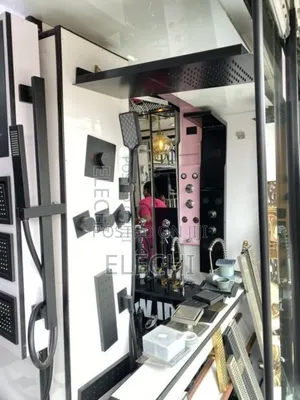 Black Condict Shower With Long Shower Rose