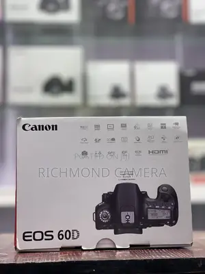 Canon Eos 60d With Lens 18-135mm