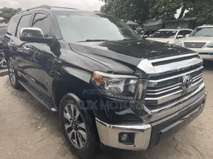 Toyota Sequoia 2015 Black