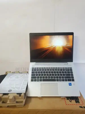 New Laptop HP EliteBook 725 G4 16GB Intel Core I5 SSD 512GB