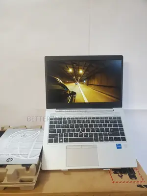 New Laptop HP EliteBook 725 G4 8GB Intel Core i5 SSD 1T