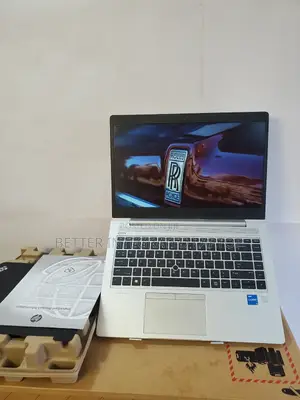 New Laptop HP EliteBook 735 16GB Intel Core I5 SSD 256GB