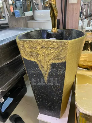 Gold/Black Standing Basin