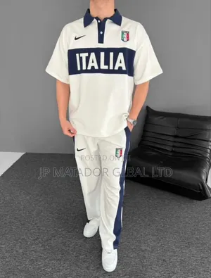 High Quality Nike Track Suit Set
