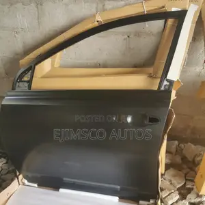 Door Corolla 2014