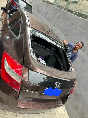 Honda Crosstour Back Glass Available We Deliver
