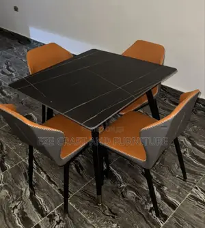 Modern 4seaters Dining Set