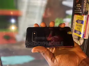 Samsung Galaxy S10e 128 GB Black