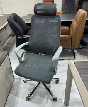 High Back Ergonomic Office Chair, Adjustable Headrest.