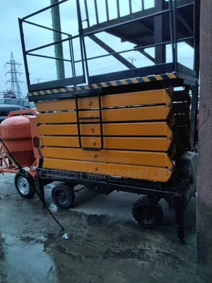 Electric Mobile Scissors Lifter 11m