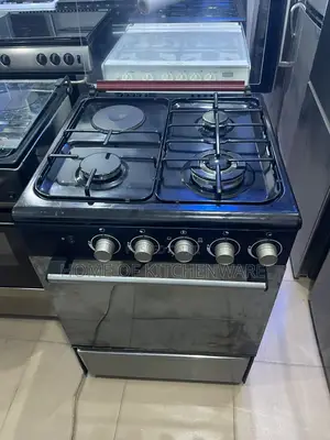 3-1 Gas Cooker With Hot Plate