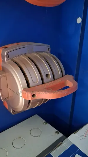 100amps 4 Pole Knife Switch for Homes/ Restaurants/ Offices