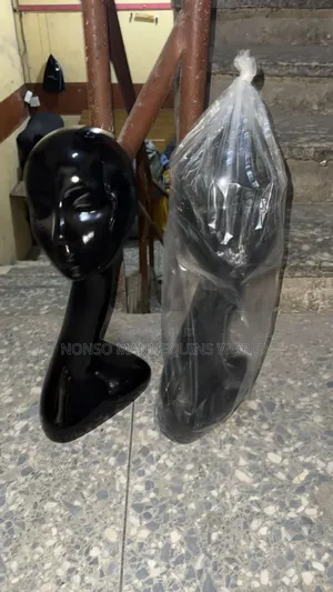 Long Black Neck Mannequin Heads
