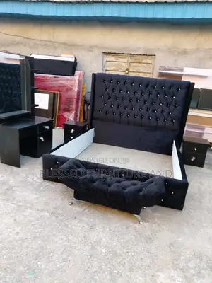 New Design Upholstery Bedframe 6x6