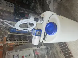 1000liter Calibrated Tank,15.7litre Dosing Pump and Stirrer