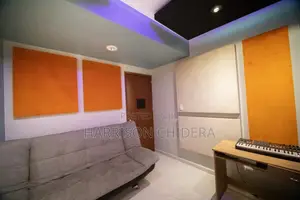 Mart 5ft by 6ft Fiber Panel