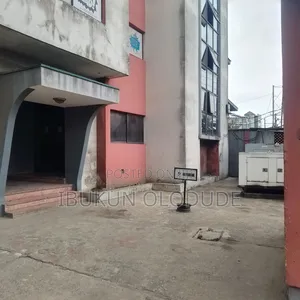 215sq.M Open Plan Office Space at Adeniyi Jones Ikeja