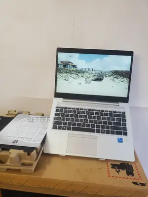 New Laptop HP EliteBook 735 G6 8GB Intel Core i5 SSD 512GB