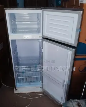 Snowsea 250litre Standing Refrigerator With Top Mini Freezer