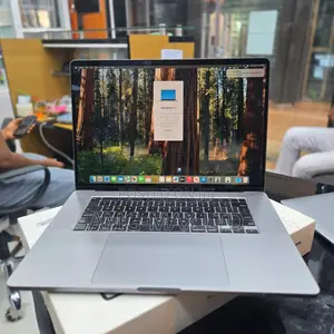 Laptop Apple MacBook Pro 2019 64GB Intel Core i9 SSD 1T