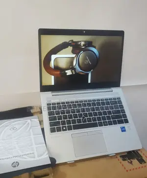 New Laptop HP ProBook 440 G6 8GB Intel Core i5 SSD 1T