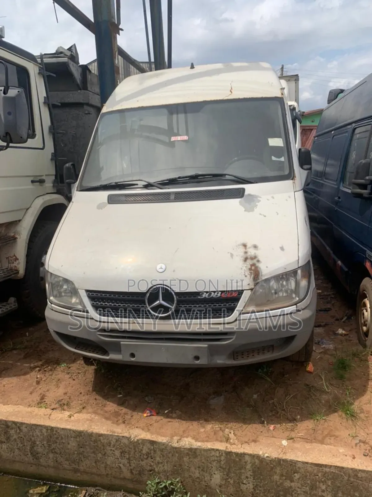 Mercedes-Benz Sprinter 2003 Blue