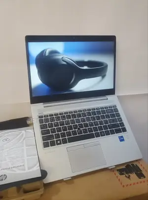 New Laptop HP ProBook 440 G7 8GB Intel Core i5 SSD 256GB