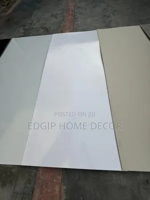 Carbon Crystal Luxe Board (4ft by 9.5ft)