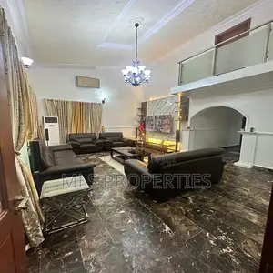 Tastefully 3 Bedrooms Apartment
