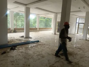 Very Strategic Located Space in Jabi