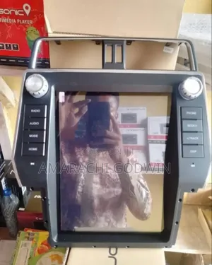 Prado 2018 Tesla Andriod + Reverse Camera