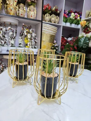 Artificial Plant Art Ornament