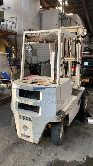Clark Forklift
