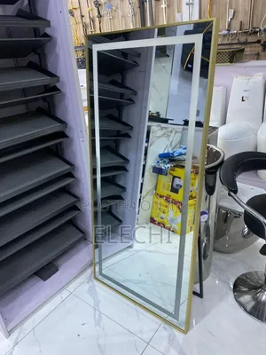 Standing Mirror With Bluetooth Gold