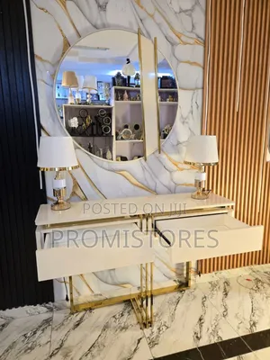 Luxury Console Table With the Mirror