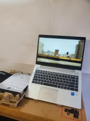 New Laptop HP EliteBook 745 G4 32GB Intel Core i5 SSD 512GB