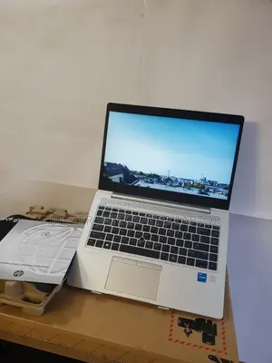 New Laptop HP EliteBook 745 G5 12GB Intel Core i5 SSD 1T