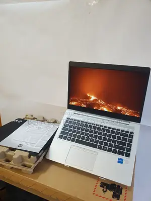 New Laptop HP EliteBook 745 G6 12GB Intel Core I5 SSD 512GB