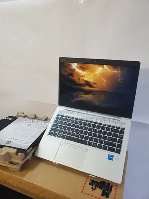 New Laptop HP EliteBook 745 G6 16GB Intel Core i5 SSD 1T