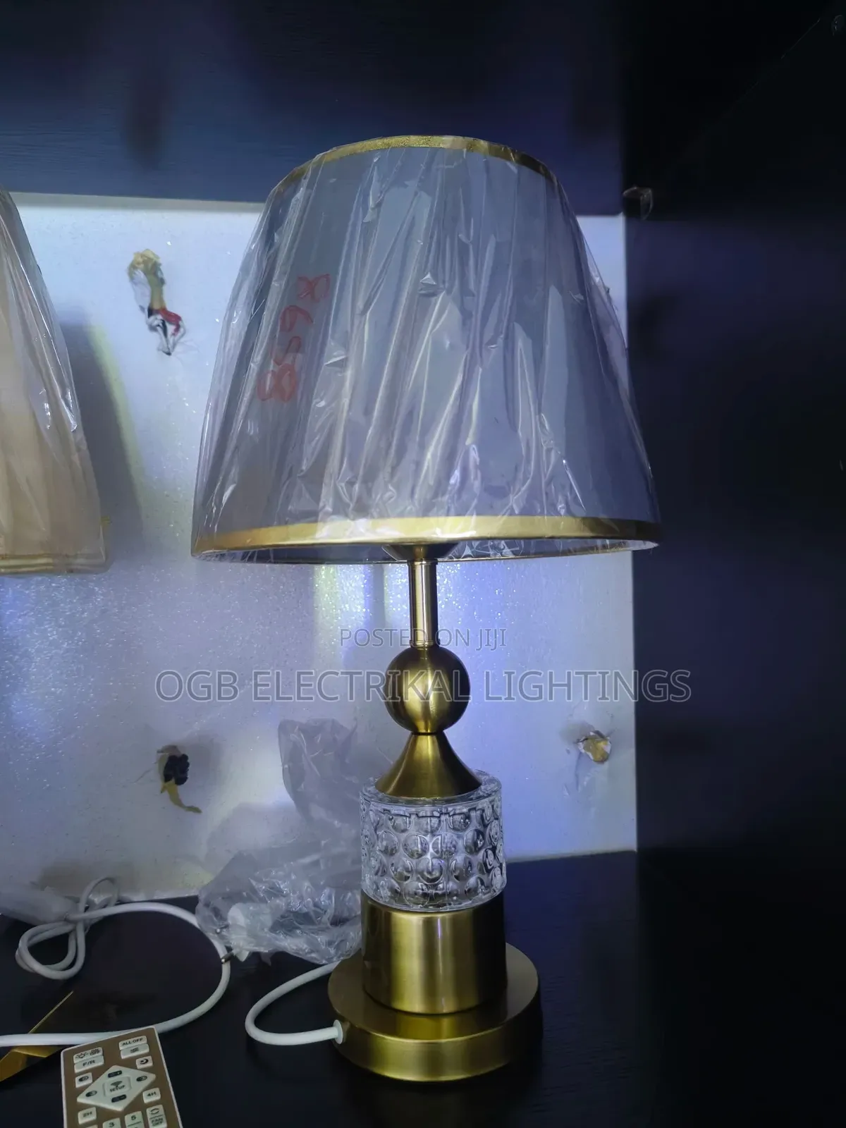 Simple Table Lamp