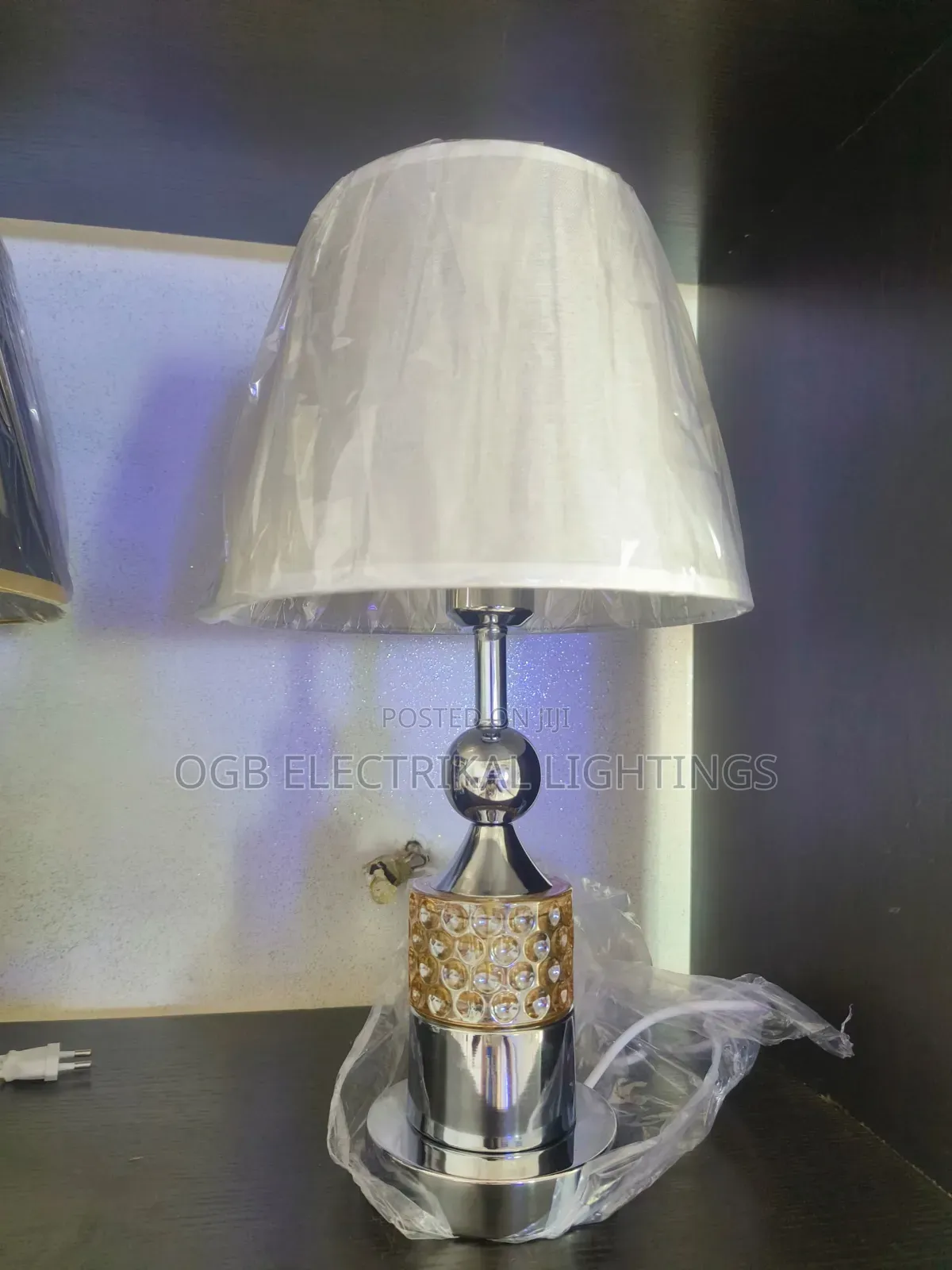 Simple Table Lamp