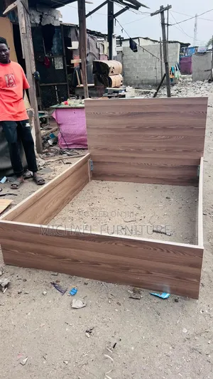 Plainbrown 4 by 6 Bedframe