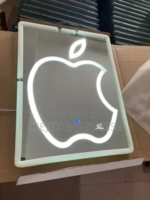Apply Design Led Mirror