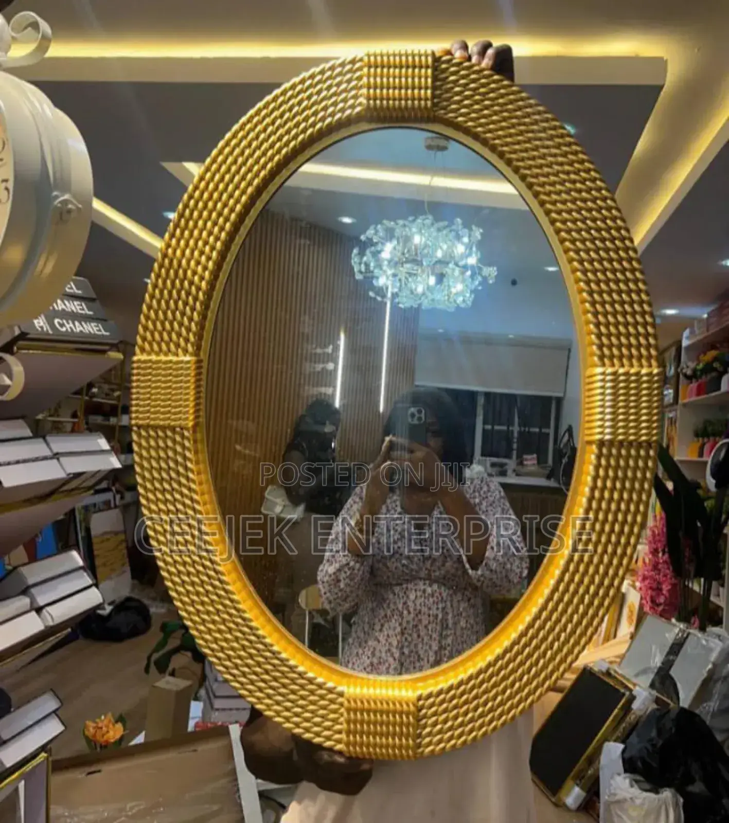 Gold Oval Design Mirror