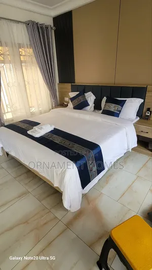 Duvet, Bedsheet, Decorative Pilliowcases and Duvet Cover