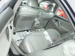 Toyota Camry LE 4dr Sedan (2.4L 4cyl 5A) 2008 Gray