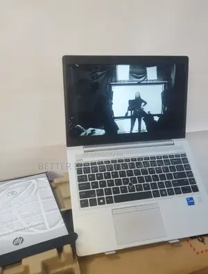 New Laptop HP ProBook 640 32GB Intel Core i5 SSD 512GB