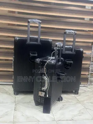 New Version Set Travel Box Available in Store Now and Colors