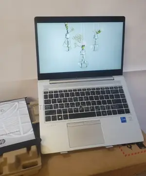 New Laptop HP ProBook 640 G1 8GB Intel Core i5 SSD 256GB